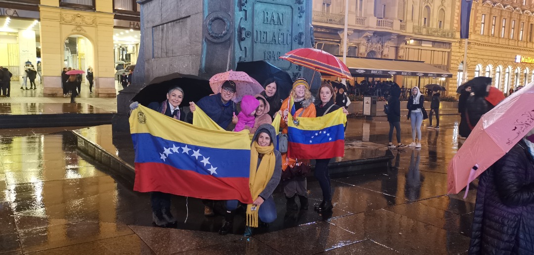 16N VENEZUELA DESPIERTA Fotos De Manifestaciones De Venezolanos En El ...